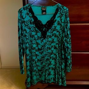 Slinky top